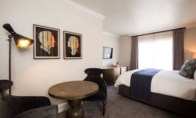 West Campus Hotel | Deluxe Queen, Hotel Ella, Terrace Lounging, Garden Views, Near UT Austin