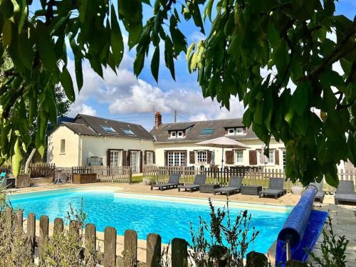 Gohory House | Demeure spacieuse avec piscine dans le Perche