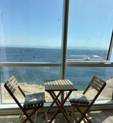 Kartal Apartment | Deniz Kenarında Müthiş Deniz Manzaralı Rezisans