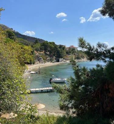 Marmara Hotel | Denizevi Karvunyi