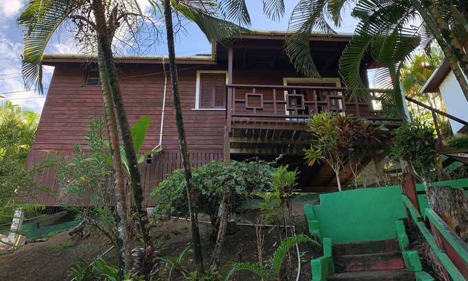 Marigot Bay House | Dennery Couples Country Styled Bungalow 3mins to Mongrove Restaurant