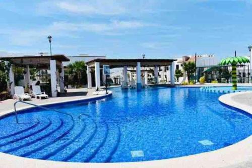 Cerritos Apartment | Departamento completo para 6 personas