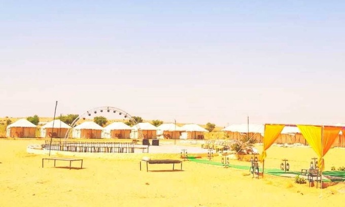 Kanoi RV Rental | Desert Raasleela Camp