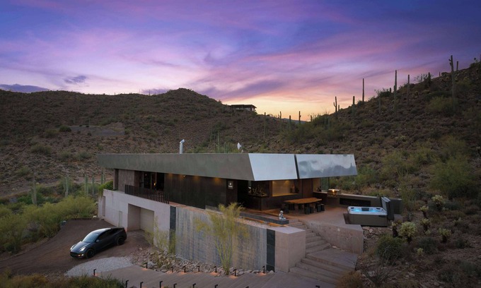 Maricopa County House | Desert Zen Retreat Hot Tub Sauna Gym