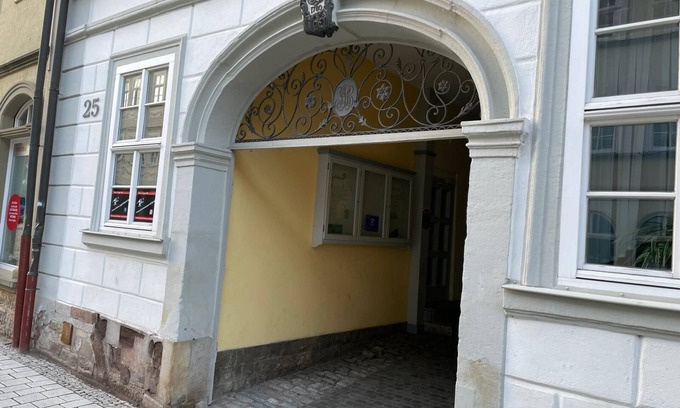 Hildburghausen Apartment | Design-ferienwohnung Altstadtperle Mitten im Zentrum von Hildburghausen