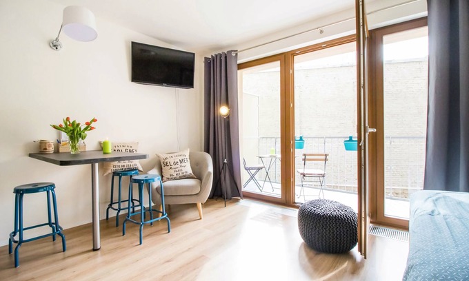 Nusle Apartment | ๐ซ๐๐๐๐๐ ๐๐๐๐
๐๐ w/Patio, 10 min to Centre, 10 years of experience