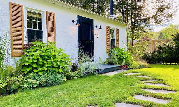 Richmond Cottage | Designer Berkshire Cottage