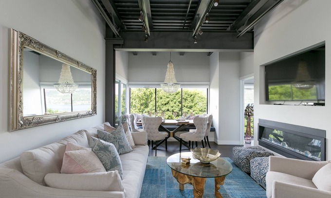 Kelowna Central Business District Hotel | Designer Penthouse in the heart of Downtown Kelowna