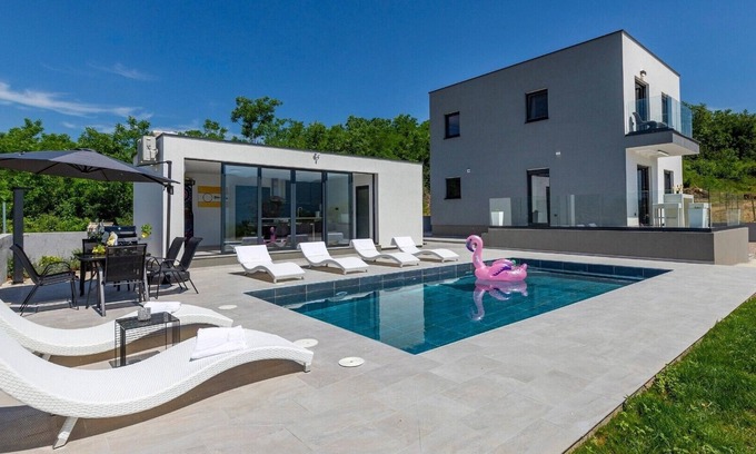 Purgarija Cepic Villa | Designer Villa The View with pool
