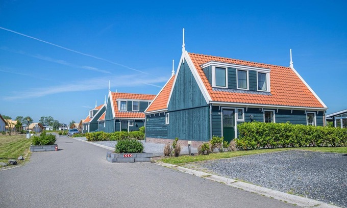 West-Graftdijk House | Detached bungalow with 3 bedrooms and 2 bathrooms
