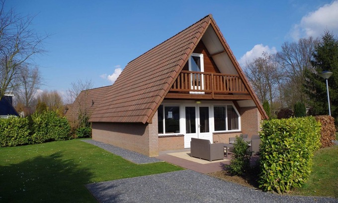 Susteren House | Detached bungalow with 3 bedrooms and a terrace