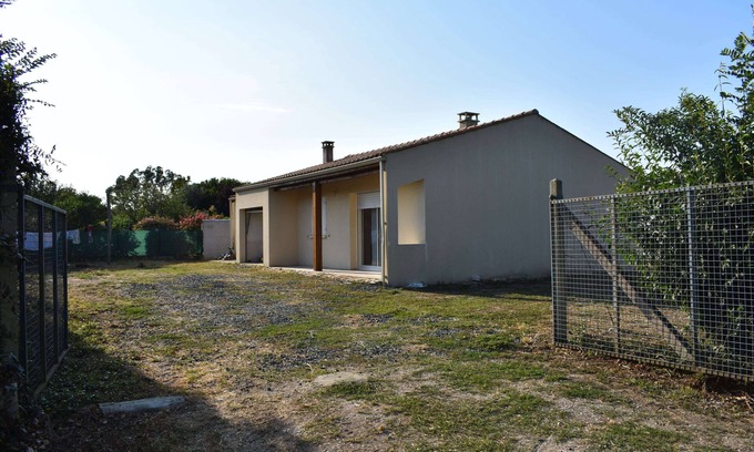 Saint-Georges-d'Oleron House | detached house on the island of Oleron, near beach, large fenced.