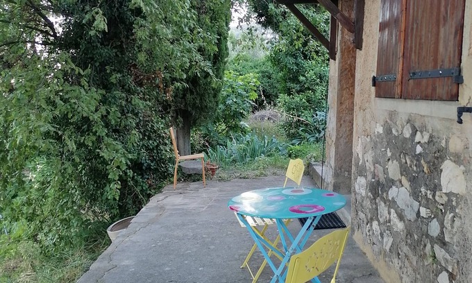 Magagnosc House | Detached house on the heights of Grasse with sea view.