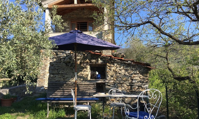 Monta D'aquila House | Detached rustico in Liguria, far-reaching views of unspoiled nature, olive groves