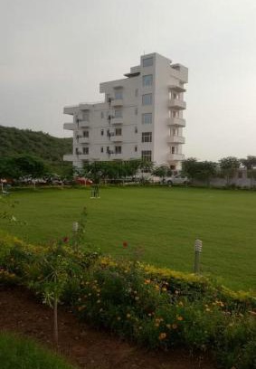 Gwalior Hotel | Devalaya Agr Tourist Center