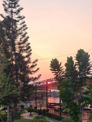 Samut Songkhram Hotel | Dhammachart RiverView