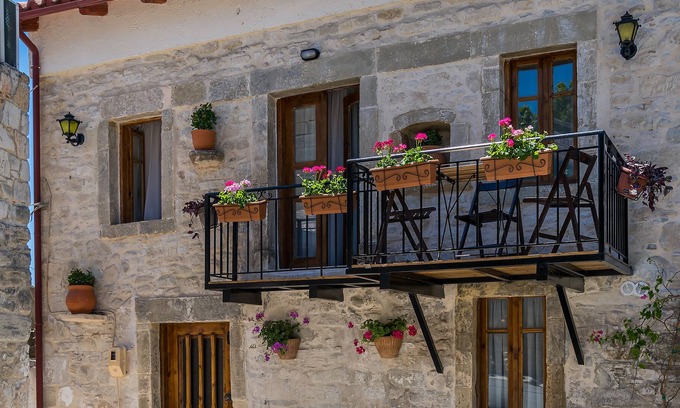 Plouti House | Diogenis house Traditional Cretan family place