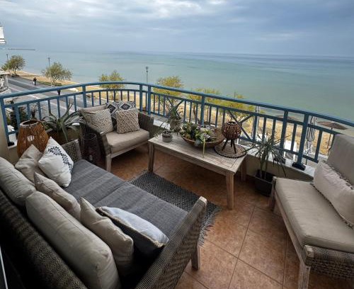 Perea Apartment | DiamondSunsetApartments