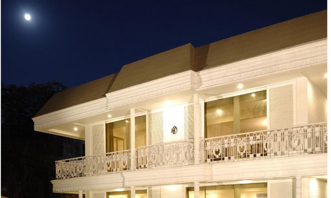 Diplomatic Enclave Hotel | Diplomat, Chanakyapuri New Delhi- A Boutique Hotel