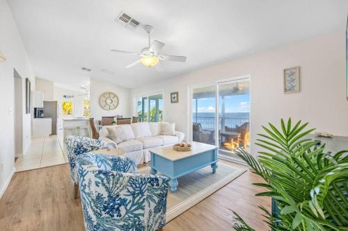 Micco House | Direct RiverFront Paradise Home
