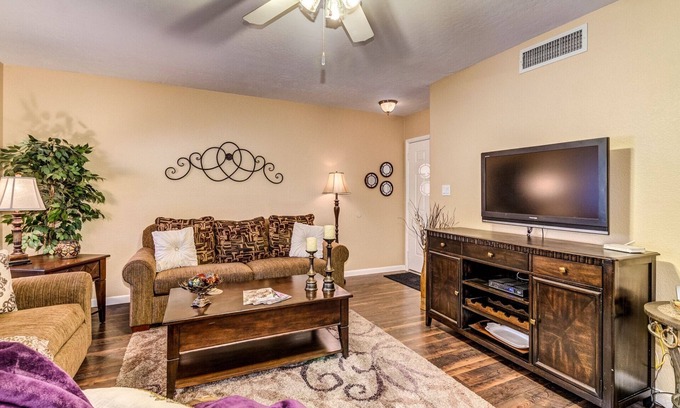 Alta Mesa Community Association House | Discounts available on gorgeous Mesa condo!