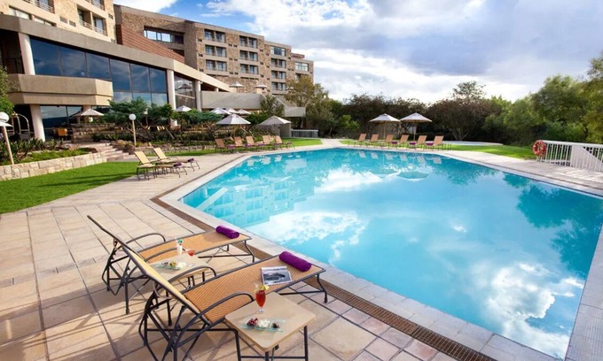 Maseru Hotel | Discover Kingdom of the Sky! Onsite Spa, Sauna, Swimming Pool & FREE Parking!