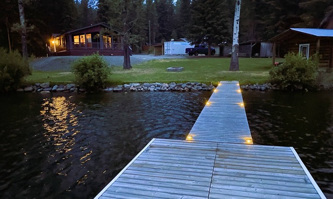 Deka Lake House | Discover Tranquility: Your Own 1-Acre Oasis on the Lakefront