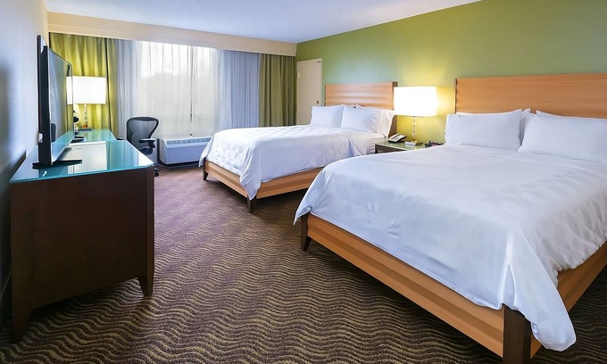 San Jose Apartment | Discover Winchester Mystery House! 2 Comfortable Units, Free Airport Shuttle!