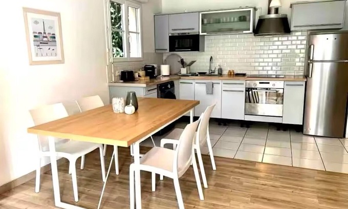 Bussy-Saint-Georges Apartment | Disneyland 10 minutes/Paris 35 minutes