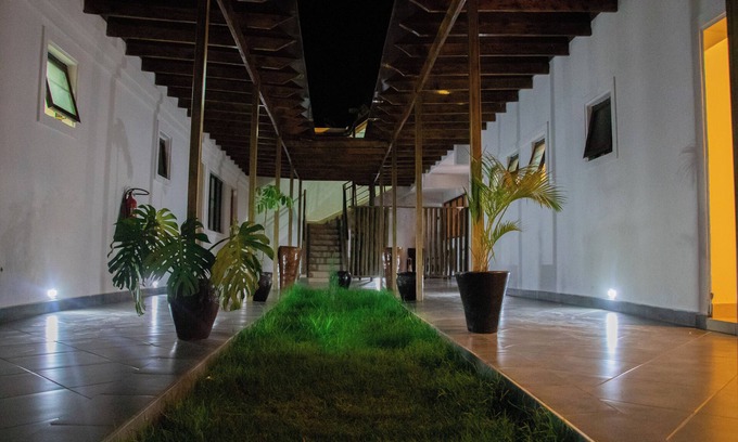 Siaya Hotel | Distinctions Gardens Guest House