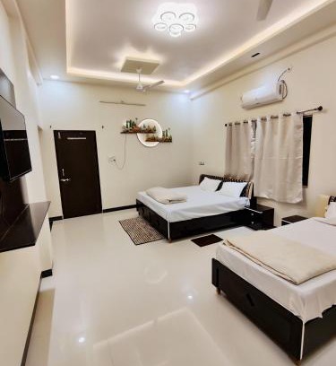 Ujjain Villa | Divine Stay - Luxurious Villa, By AP villas and Resorts
