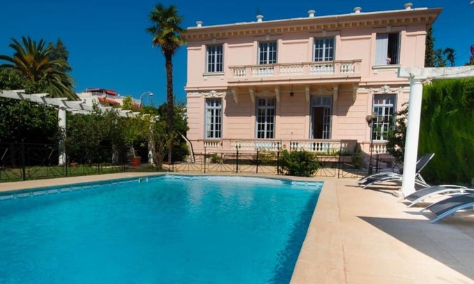 Saint Maurice Villa | Divine Villa with a large pool in the heart of Nice