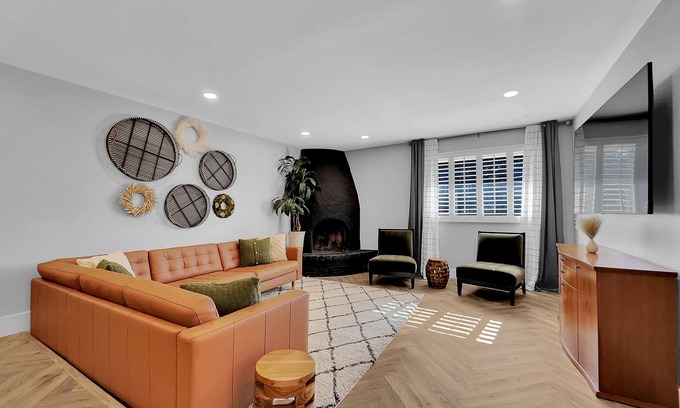 Dobson Ranch House | Dobson Ranch Large Family Home! Game Room!