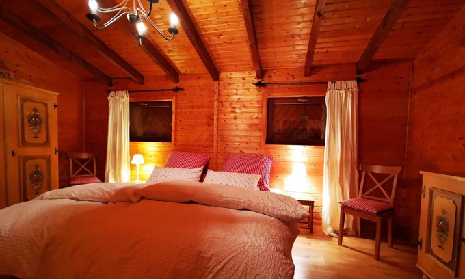 Muhlbach House | Dog-friendly holiday home in the Knüll