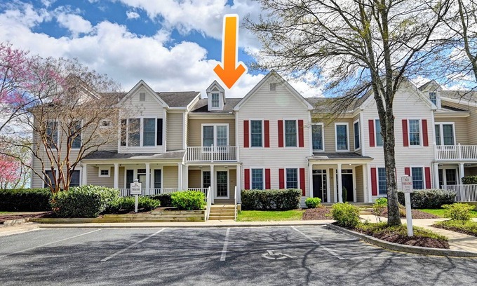 Ocean View Condo | Dog Friendly, 2 Bedroom Condo in Bear Trap Dunes! Sleeps 6, WIFI, shuttle to the beach, Community Pool, Tennis, and more!