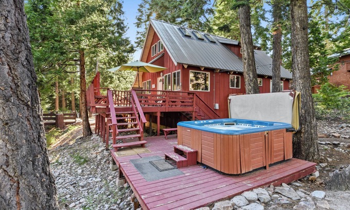 Carnelian Bay Cabin | Dog-Friendly Cabin with Hot Tub, Backs to Forest