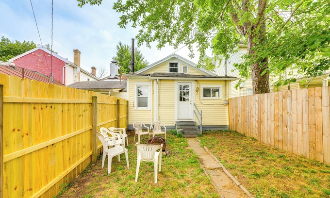 Dayton House | Dog-Friendly Dayton Home: 1 Mi to Downtown!