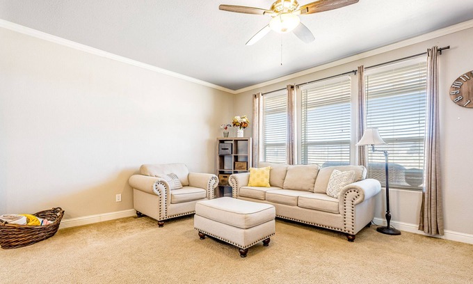 Prescott Valley House | Dog-friendly home & guest house with fenced yard, playground, & washer/dryer
