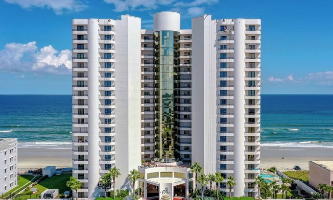 Daytona Beach Shores Condo | Dog Friendly Ocean Front High Rise, Direct Beach Acess, 2 Bedroom 2 full Bath.