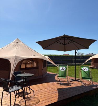 Gora Kalwaria Other | Dolina Królów Czersk glamping pole namiotowe