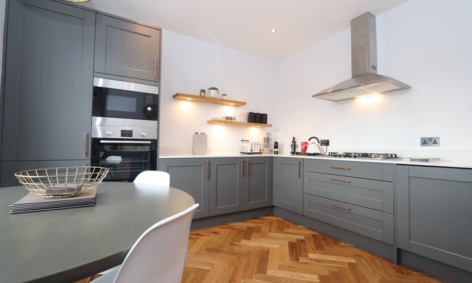 Dollar Apartment | Dollar Apartments at 41