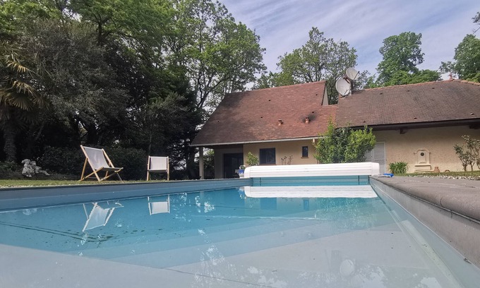 Montastruc-la-Conseillere House | DOMAINE DE LA VALADE 1 km village center