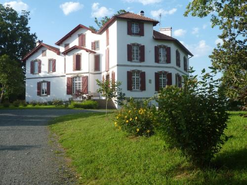 Osses Bed & Breakfast | Domaine Abartiague