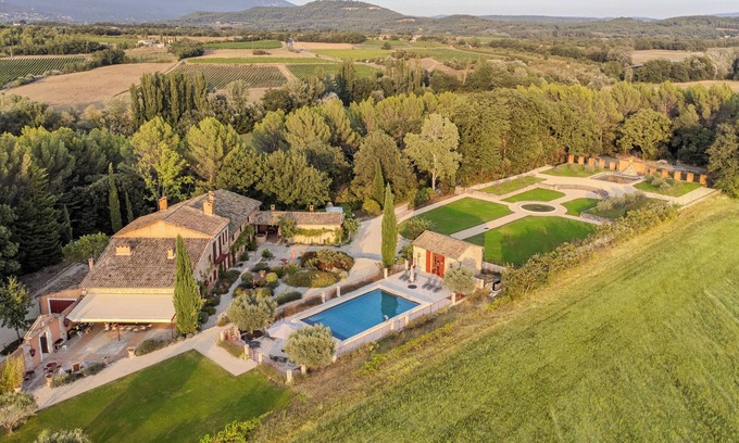 Roussillon Other | Domaine de La Barette on 18ha Roussillon - Luberon - Provence - near Gordes
