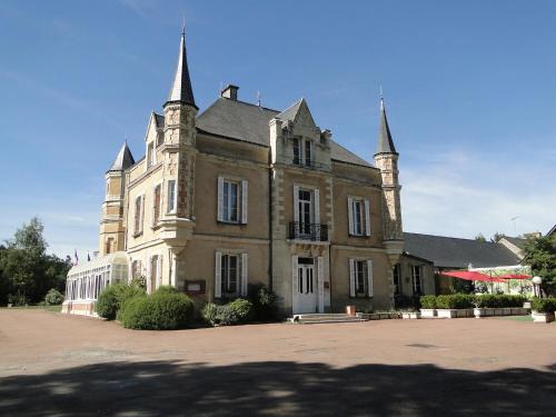 Chateaubriant Hotel | Domaine de La Ferrière