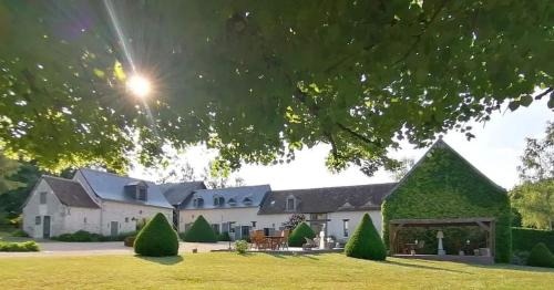 Neuvy-le-Roi House | Domaine de la Limetiere
