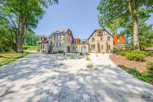 Maillen Hotel | Domaine de Ronchinne - Maison du Jardinier