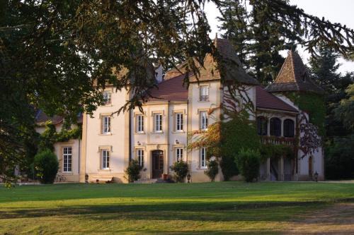 Cordelle Bed & Breakfast | Domaine des Grands Cèdres