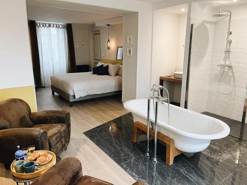 Salies-de-Bearn House | Domaine Labouroume