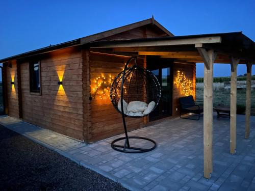 gmina Bychawa House | Domek wypoczynkowy 2 - Stajnia Magenta